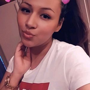 Meet your Posher, Rocio